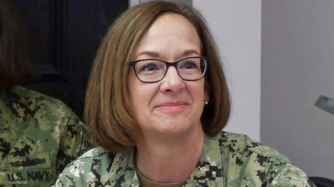 Đô đốc Lisa Franchetti trở thành nữ Tư lệnh Hải quân đầu tiên của Mỹ
