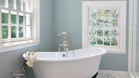 5 màu sơn nhẹ nhàng cho phòng tắm của bạn