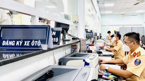 Quy định mới có hiệu lực mà người mua xe ô tô, xe máy cần biết rõ