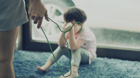 Chuyên gia tội phạm lý giải nguyên nhân bạo hành trẻ em