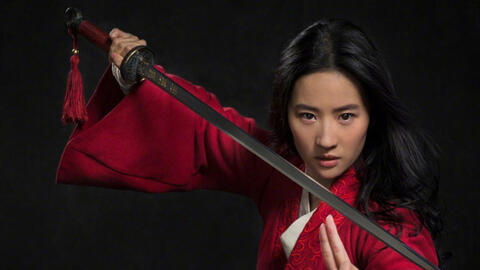 Walt Disney thông báo bom tấn "Hoa Mộc Lan" sẽ được phát hành trực tuyến