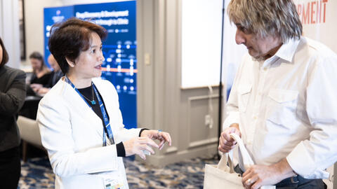 Nghiên cứu thuốc điều trị bệnh do virus lây qua đường hô hấp của Việt Nam được báo cáo tại Hội nghị quốc tế về nghiên cứu dược phẩm