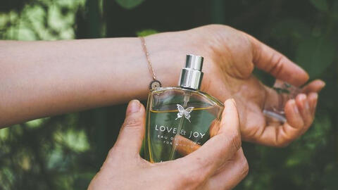 Vị trí nào nên và không nên xịt nước hoa?