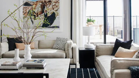 Những mẹo "làm sáng" không gian nhà từ ngôi sao truyền hình "Queer Eye"