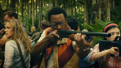 "Godzilla vs. Kong" trở lại với đảo Đầu Lâu và tái ngộ tiến sĩ Houston Brooks