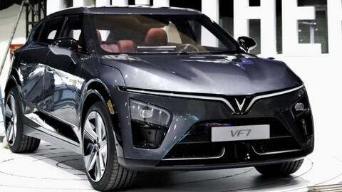 Phân hạng VF 6, VF 7 'nóng': Hãng xe lớn nhất châu Âu quyết 'đánh phá' nhưng VinFast sẽ đi trước vài năm