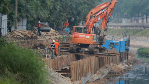 Sông Tô Lịch và những nỗ lực cải tạo không được như kỳ vọng