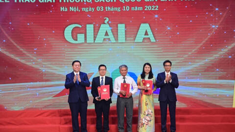 “Hoàng Việt nhất thống dư địa chí” đạt Giải A Giải thưởng Sách quốc gia lần thứ năm