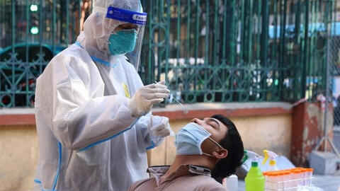 Có 14.638 ca mắc COVID-19 trong ngày 12/12, Hà Nội gần 1.000 ca