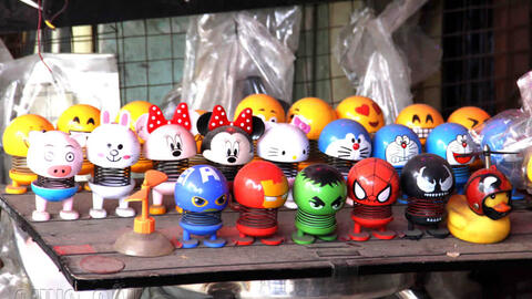 Những đồ dùng, vật dụng được săn lùng nhiều nhất trong thời gian qua