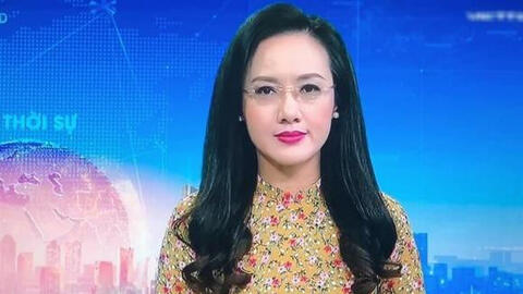 BTV Hoài Anh bất ngờ chia tay bản tin Thời sự 19h của VTV