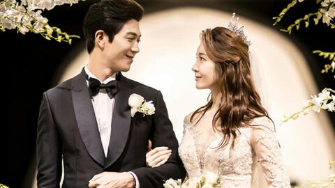 Chưa từng có tiền lệ: Cựu thành viên T-ara tuyên bố ly dị và tái hôn cùng lúc, tiện công khai cà khịa luôn chồng cũ