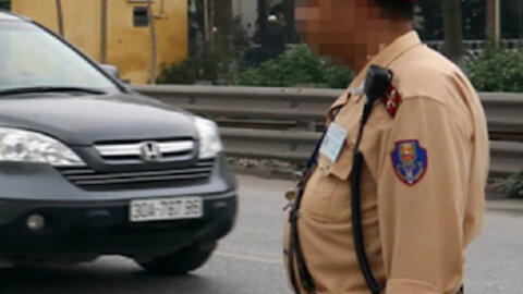 CSGT bụng to sẽ không được ra đường làm nhiệm vụ