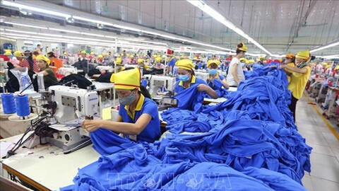 Xuất khẩu: Cú đảo chiều ngoạn mục