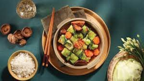 Món ngon mỗi ngày: Bắp cải cuộn kho chay