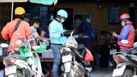 Hà Nội: Cho phép 700 shipper được giao hàng trong thời gian giãn cách