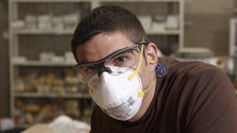 Khẩu trang N95 là gì, vì sao được người tiêu dùng săn mua?