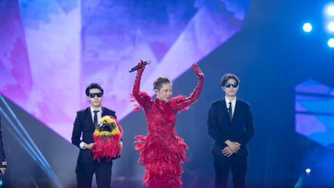 Diva Hà Trần nói về Ca sĩ mặt nạ mùa 2: Khen hát, chê chọn bài