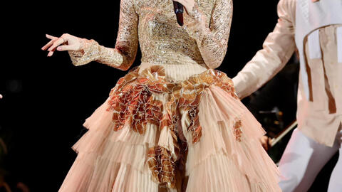 Mỹ Tâm vừa mở màn liveshow đã tiết lộ bị tổn thương, thừa nhận run khi đứng trước khán giả