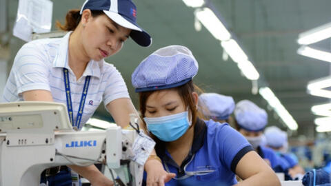 Chốt phương án lương tối thiểu vùng năm 2024 tăng 6% trình Chính phủ