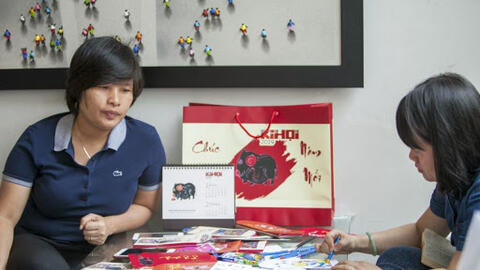 Nhà sưu tập Nguyễn Thị Thu Hòa - Nặng lòng với những giá trị truyền thống dân tộc