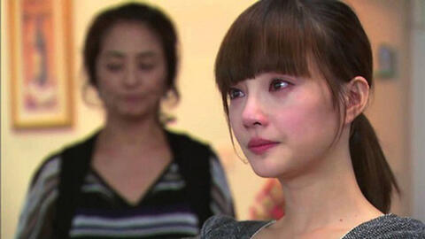 Mẹ chồng tự ý vào phòng riêng, trộm vé hòa nhạc của con dâu cho con gái và cái kết bất ngờ