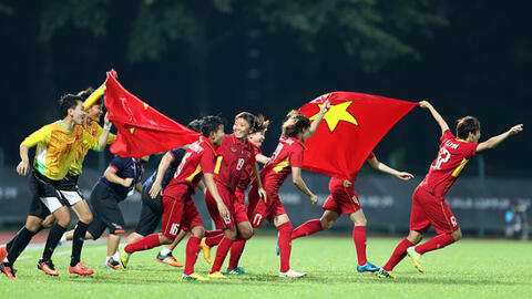 Họ vẫn đang đổ máu và nước mắt để bảo vệ ngôi vô địch đấy thôi!