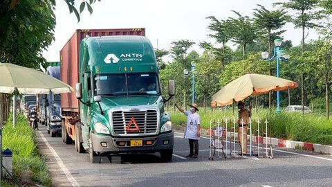 Bộ Công thương đề xuất dùng danh mục hàng hóa 'cấm lưu thông' thay 'hàng hóa thiết yếu'