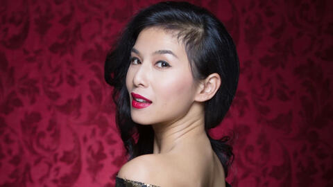 Nữ ca sĩ gốc Việt Sangeeta Kaur giành giải Grammy