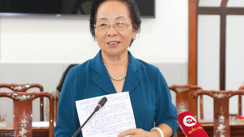 Nguyên Phó Chủ tịch nước Nguyễn Thị Doan: “Lương thế này thì chẳng ai muốn làm nhà giáo"