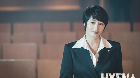 "Chị đại" Kim Hye Soo tái xuất màn ảnh sau thành công của "Signal"