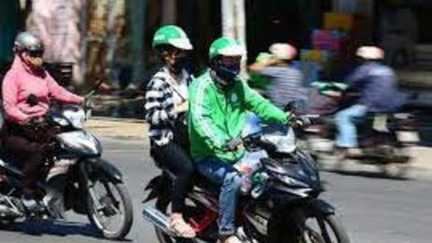 TP.HCM tạm dừng hoạt xe ôm công nghệ và xe ôm truyền thống