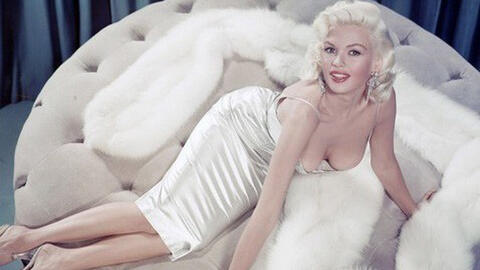 Các ngôi sao thế giới tiết lộ chuyện "yêu"