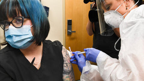 Mỹ công bố giá bán của vắc-xin COVID-19 cao gấp 3 lần so với mặt bằng chung