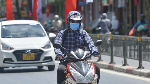 Bắc Bộ nắng nóng gay gắt trên 38 độ C, chỉ số UV cực đại ngưỡng cao nhất