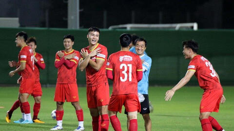 Tuyển Việt Nam gặp Trung Quốc vào lúc 0h ngày 8/10