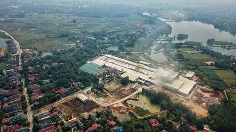 Gốm sứ Thanh Hà lên tiếng vụ xả dầu thải xuống nguồn nước sông Đà