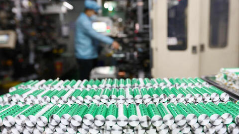 Mỹ đang đối mặt với tình trạng thiếu pin lithium-ion khi sản xuất xe điện gia tăng