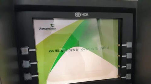 Hàng loạt máy ATM Vietcombank không thể giao dịch vì bị lỗi