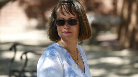 Nhiều y bác sĩ dọn ra ngoài sống vì sợ lây nhiễm Covid-19 cho gia đình