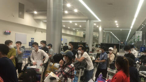 Hàng trăm hành khách từ Hàn Quốc tới Việt Nam bức xúc vì giá khách sạn cách ly quá cao