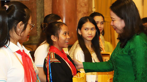 Mô hình "Mẹ đỡ đầu" đã trở thành điểm tựa để lan toả yêu thương cho trẻ mồ côi