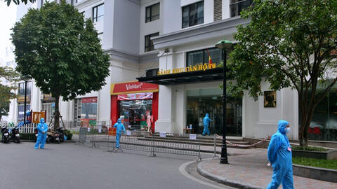 8 địa điểm, khu vực ở Hà Nội đang bị phong tỏa vì liên quan đến ca nhiễm Covid-19