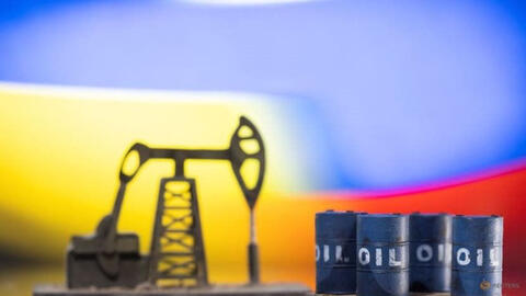 Dầu tăng trước cảnh báo hạt nhân của Nga khi các lệnh trừng phạt gia tăng