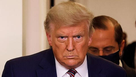 Lần đầu tiên sau 25 năm, ông Donald Trump rớt khỏi danh sách người giàu nhất nước Mỹ
