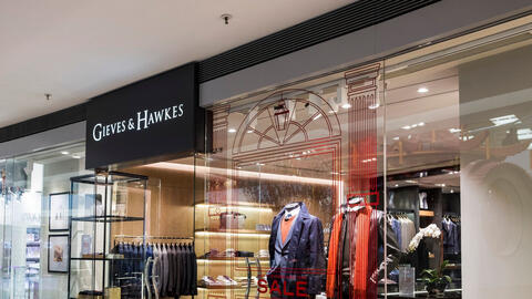 Tại sao các thương hiệu xa xỉ phương Tây do các nhà đầu tư Trung Quốc mua lại thất bại?