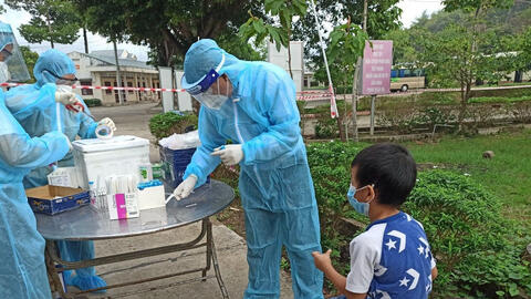 Học sinh không cần xét nghiệm sàng lọc trước khi đến trường