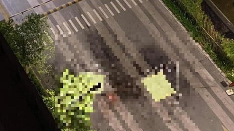 Hai người nhảy từ chung cư cao tầng xuống đường tử vong, để lại mảnh giấy “We are not die”