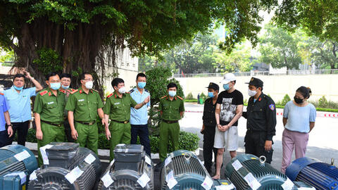 Giấu ma túy trong túi dạ dày lợn ép chân không, vận chuyển hàng trăm kg xuyên quốc gia