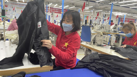 Đề xuất gói hỗ trợ cho lao động mất việc